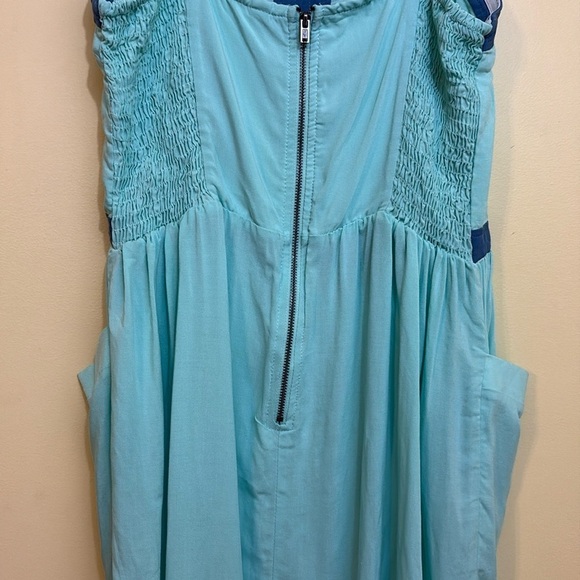 Xhilaration || NWT Strapless Mint & Blue ‘Challis’ Color Block Smocked M - Picture 6 of 13